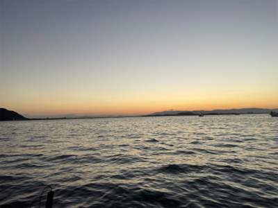 博多湾タチウオジギング