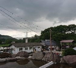 川場フィッシングプラザでルアー釣り