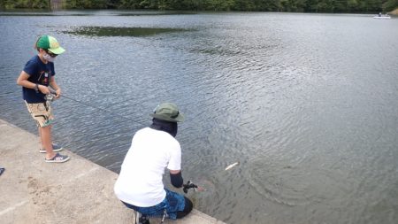 フィッシングレイクたかみや 釣果