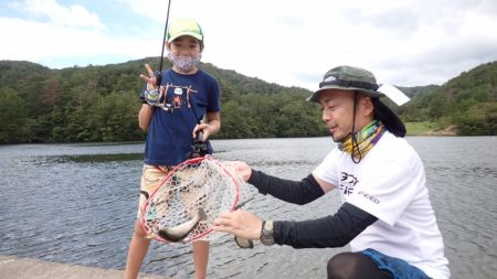 フィッシングレイクたかみや 釣果