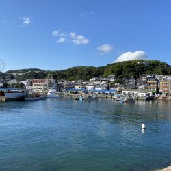 旧波止場で穴釣り！