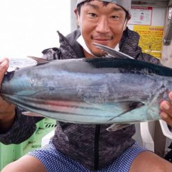 康仁丸・ジギング釣り果