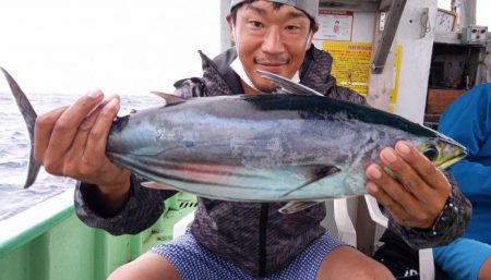 康仁丸・ジギング釣り果