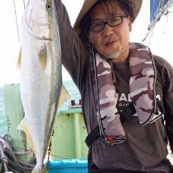 康仁丸・ジギング釣り果