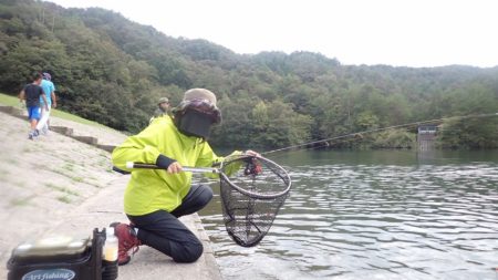 フィッシングレイクたかみや 釣果