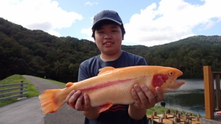 フィッシングレイクたかみや 釣果