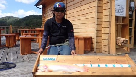 フィッシングレイクたかみや 釣果