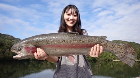 フィッシングレイクたかみや 釣果