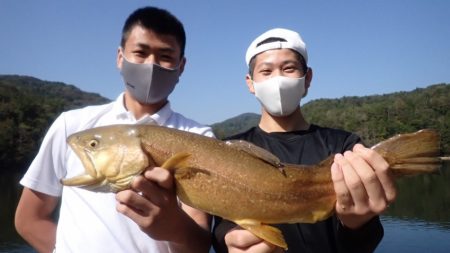 フィッシングレイクたかみや 釣果