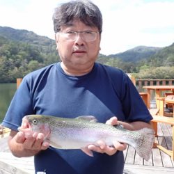 フィッシングレイクたかみや 釣果