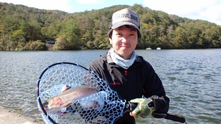 フィッシングレイクたかみや 釣果