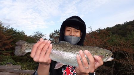 フィッシングレイクたかみや 釣果