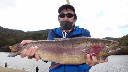 フィッシングレイクたかみや 釣果