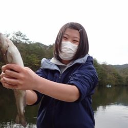 フィッシングレイクたかみや 釣果