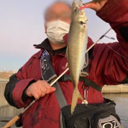 尺超え獲ったど〜