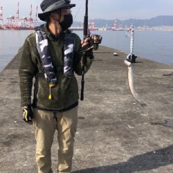 ショアジギング終盤の牙一族。