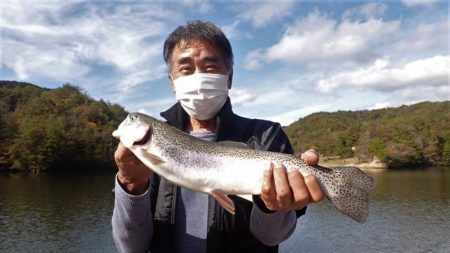 フィッシングレイクたかみや 釣果