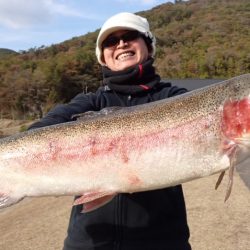 フィッシングレイクたかみや 釣果