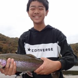 フィッシングレイクたかみや 釣果