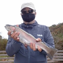 フィッシングレイクたかみや 釣果