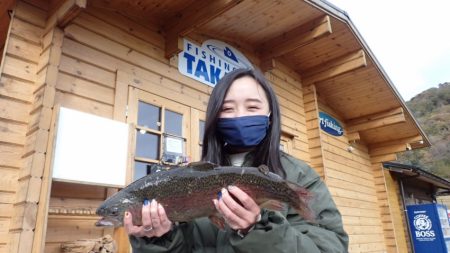 フィッシングレイクたかみや 釣果