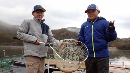 フィッシングレイクたかみや 釣果