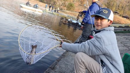 フィッシングレイクたかみや 釣果