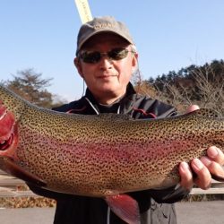 フィッシングレイクたかみや 釣果