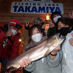 フィッシングレイクたかみや 釣果