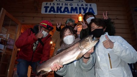 フィッシングレイクたかみや 釣果