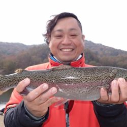 フィッシングレイクたかみや 釣果