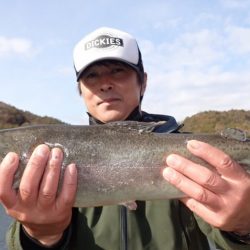フィッシングレイクたかみや 釣果