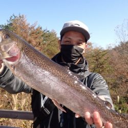 フィッシングレイクたかみや 釣果