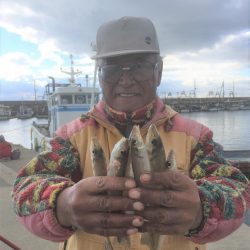 朝の時合いを狙いました