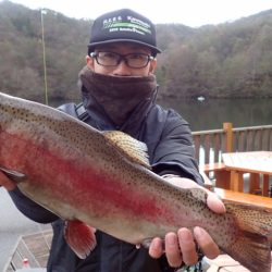 フィッシングレイクたかみや 釣果