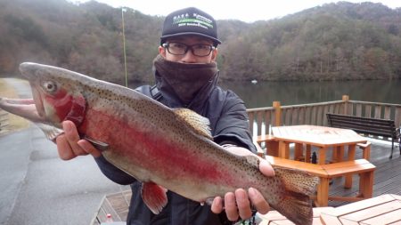 フィッシングレイクたかみや 釣果