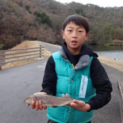 フィッシングレイクたかみや 釣果