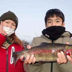 フィッシングレイクたかみや 釣果