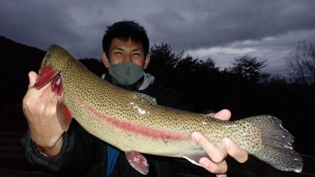 フィッシングレイクたかみや 釣果