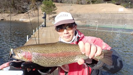 フィッシングレイクたかみや 釣果