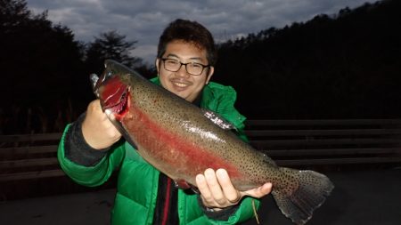 フィッシングレイクたかみや 釣果