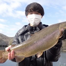 フィッシングレイクたかみや 釣果