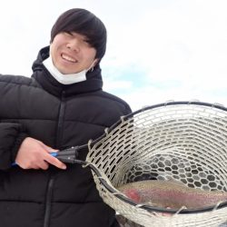 フィッシングレイクたかみや 釣果