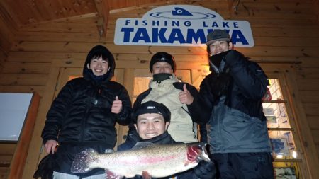 フィッシングレイクたかみや 釣果