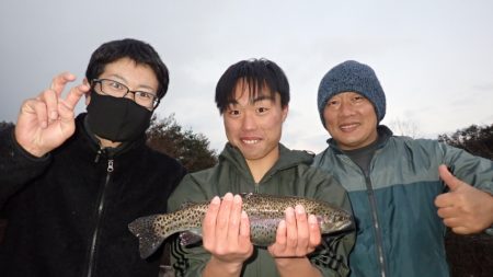 フィッシングレイクたかみや 釣果