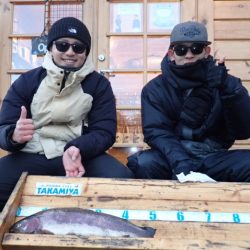 フィッシングレイクたかみや 釣果