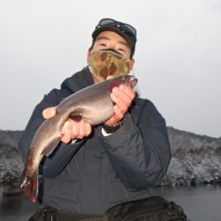 フィッシングレイクたかみや 釣果