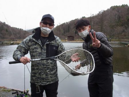 平谷湖フィッシングスポット 釣果