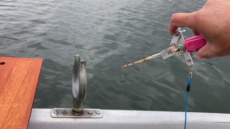 入鹿池でワカサギ釣り