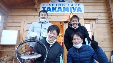フィッシングレイクたかみや 釣果